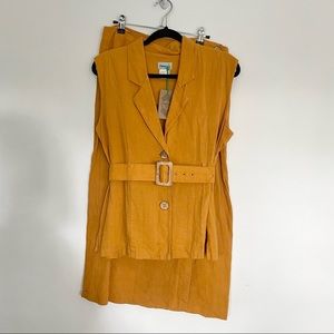 Vintage 3 PIECE SET tank top with wrap skirt and belt linen-rayon gold medium